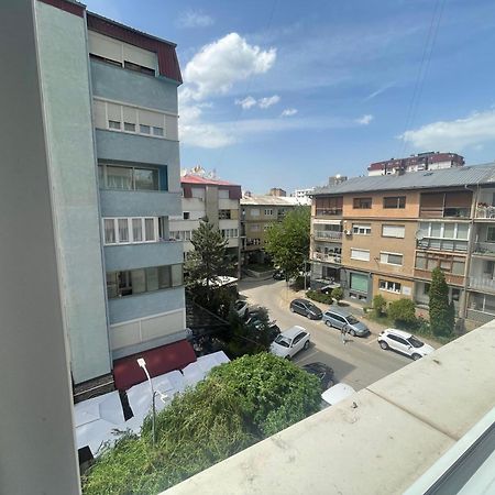 Shesh Hostel Prishtinë Exterior photo