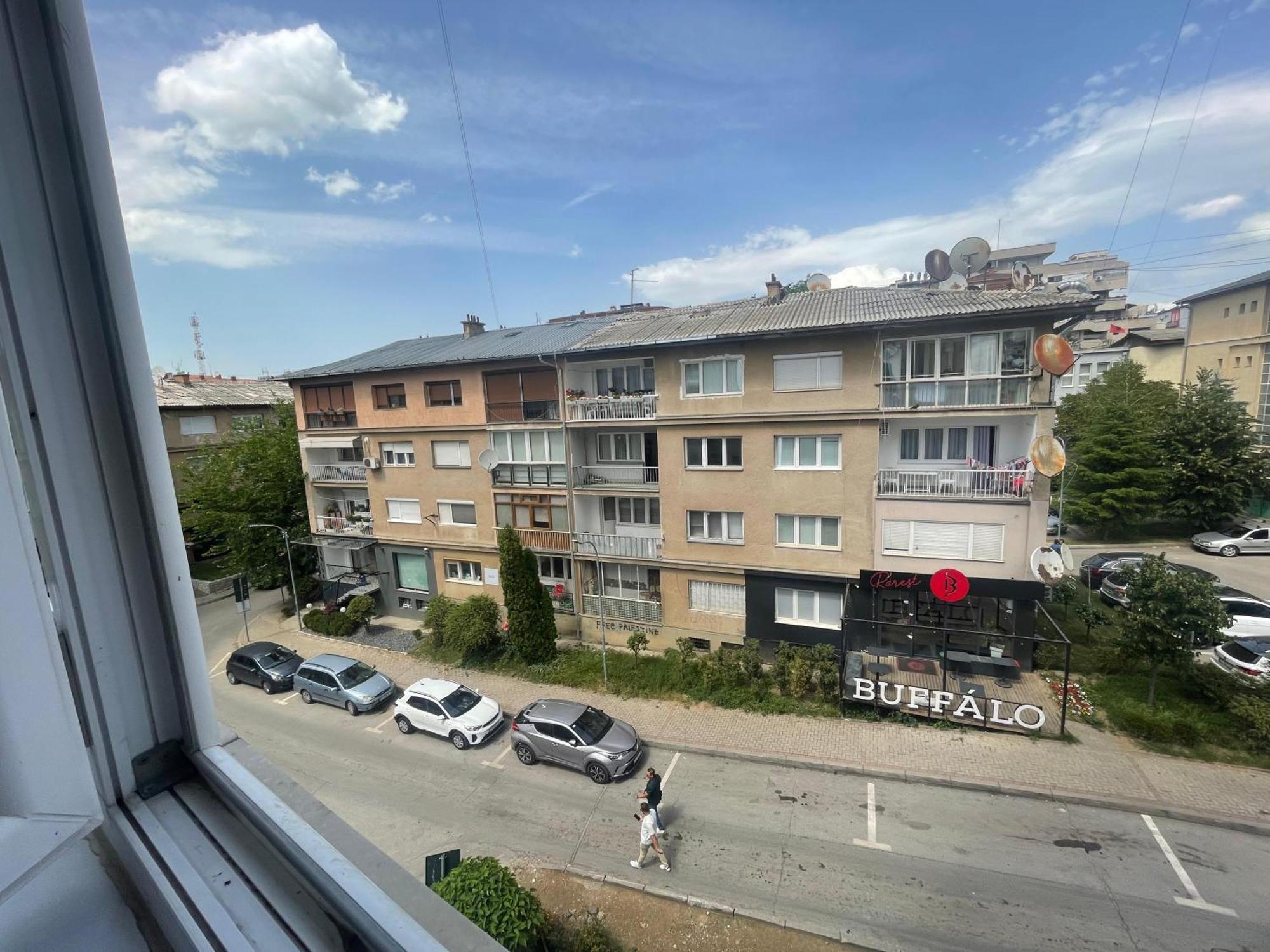 Shesh Hostel Prishtinë Exterior photo